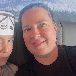 Meet your Posher, Jennifer